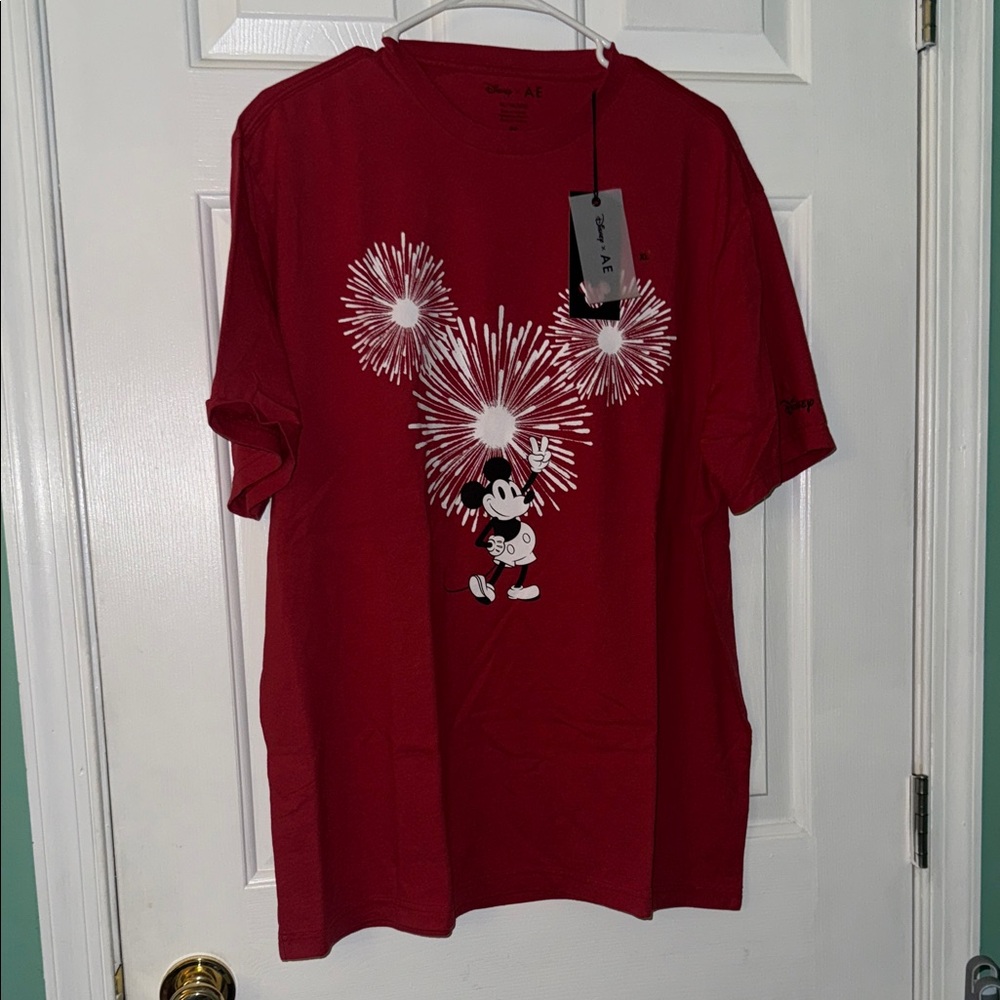 NWT American Eagle x Disney Mickey Mouse tshirt